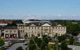 Park Hotel & Apartments
